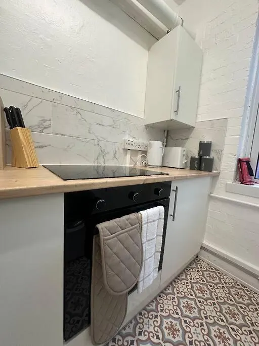 Chic 3 Bedroom Flat Ontower Bridge London 0*,  United Kingdom